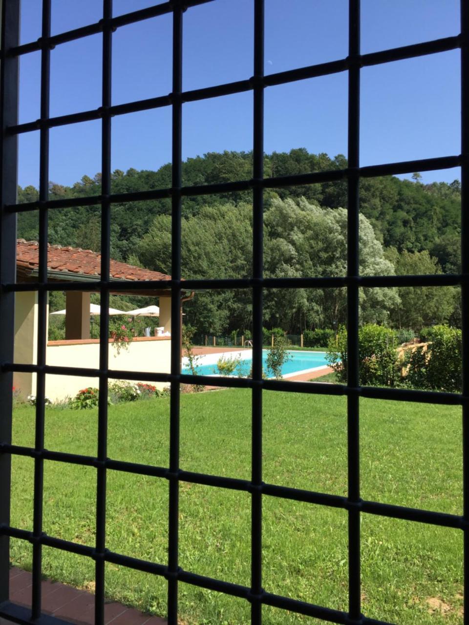 كامايوري Casale La Fata -Tipico Toscano Immerso Nelle Colline Tra Lucca E Versilia, 6 Appartamenti Indipendenti المظهر الخارجي الصورة