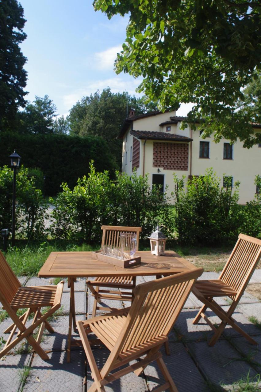كامايوري Casale La Fata -Tipico Toscano Immerso Nelle Colline Tra Lucca E Versilia, 6 Appartamenti Indipendenti المظهر الخارجي الصورة