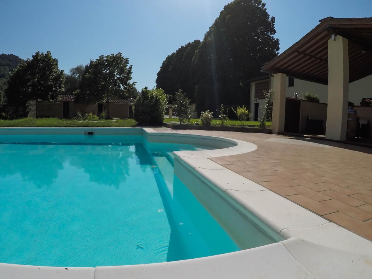 كامايوري Casale La Fata -Tipico Toscano Immerso Nelle Colline Tra Lucca E Versilia, 6 Appartamenti Indipendenti المظهر الخارجي الصورة